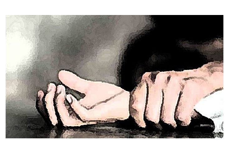 হাইমচরে চাচা কর্তৃক প্রতিবন্ধি ভাতিজিকে ধর্ষণের অভিযোগ 